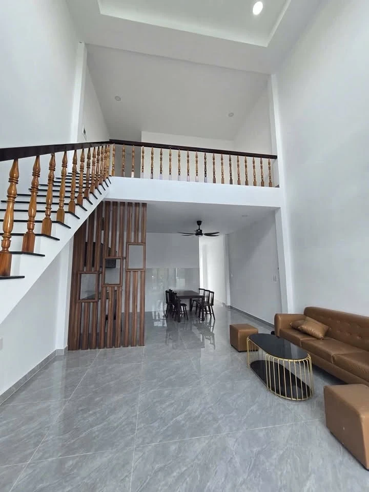 Bán nhà 1 trệt 1 lầu 105m² Tây Ninh 1 tỷ 650 triệu - Ảnh thu nhỏ 2
