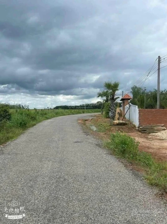 Ra gấp nền đất giá hời Đồng Phú, ngay đường cao tốc Chơn Thành - Gia Nghĩa, 1082m2 giá 356tr - Ảnh 1