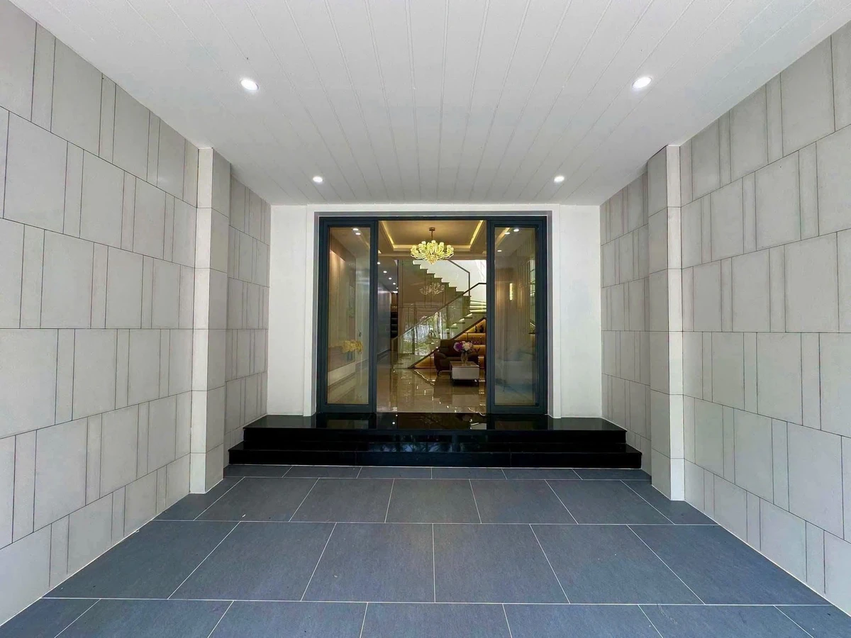 Bán nhà 3 phòng ngủ 110m² Rạch Giá 3 tỷ 230 triệu - Ảnh thu nhỏ 2