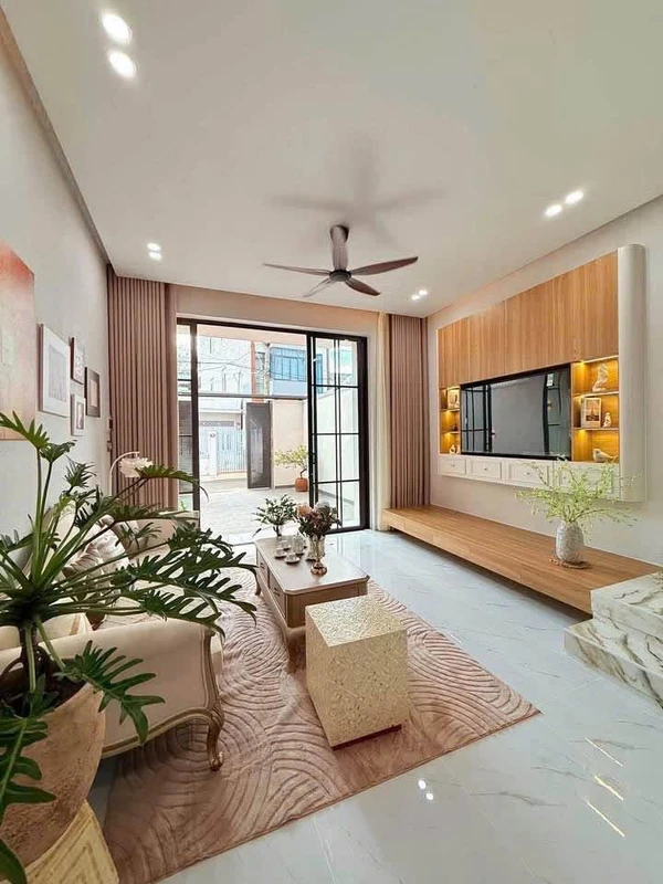 Bán nhà mặt tiền Xuân Diệu 4,7x18m full nội thất 4 phòng ngủ, gần Đô thị Trung Nguyên, giá 8,39 tỷ