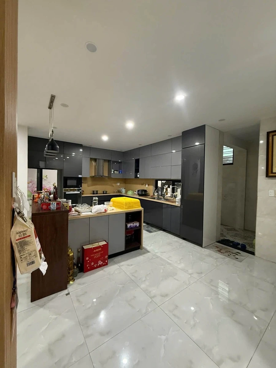 Bán biệt thự Nguyễn Viết Xuân 194m² 4PN 12 tỷ - Ảnh thu nhỏ 2