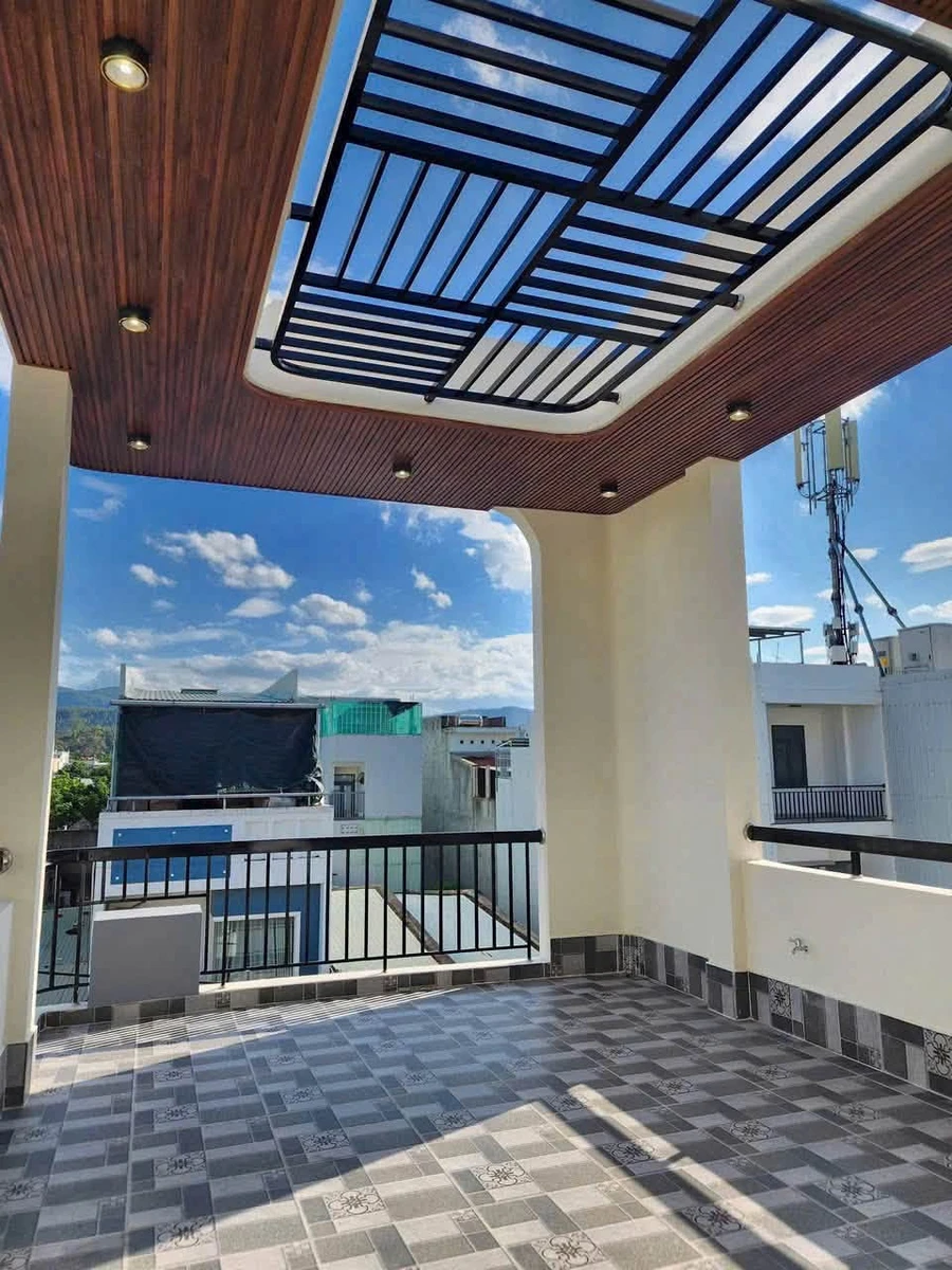 Bán nhà mặt tiền 3 tầng 80m2 Hà Thanh 1, Quy Nhơn, Bình Dương - Ảnh thu nhỏ 2