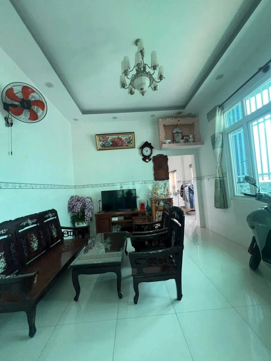 Nhà cấp 4 bán 123m2, 2 phòng ngủ, Cần Giuộc - Ảnh thu nhỏ 2