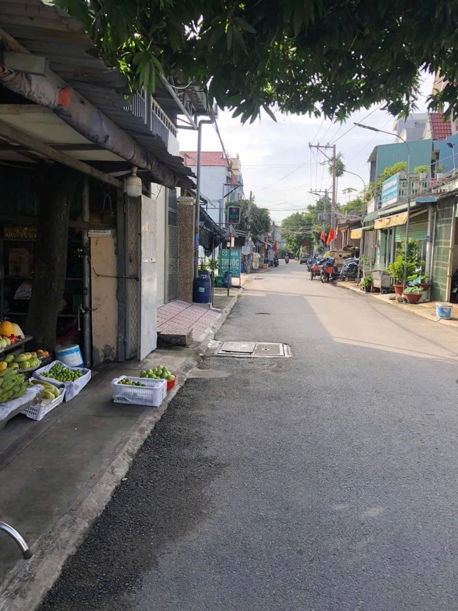 Bán đất mặt tiền Lê Thị Út 121m2, giá 4,9 tỷ, phường Dĩ An - Ảnh 1