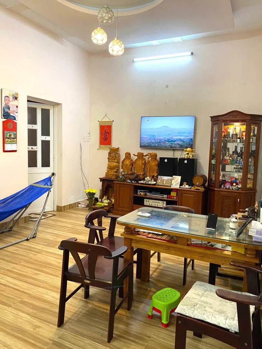 Bán nhà cấp 4 hẻm 130 Cô Giang, 82m2, 4,5 tỷ, Phường 4, Vũng Tàu - Ảnh thu nhỏ 2