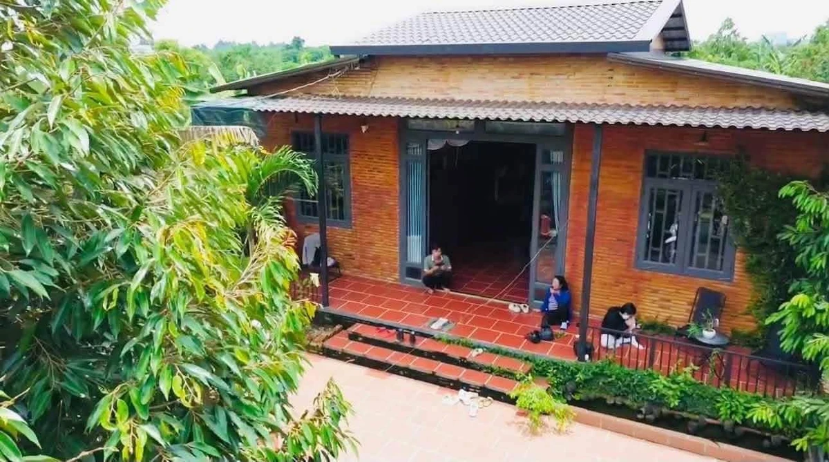 Bán nhà vườn 2 phòng ngủ 1008m2 Định Quán Đồng Nai - Ảnh 1