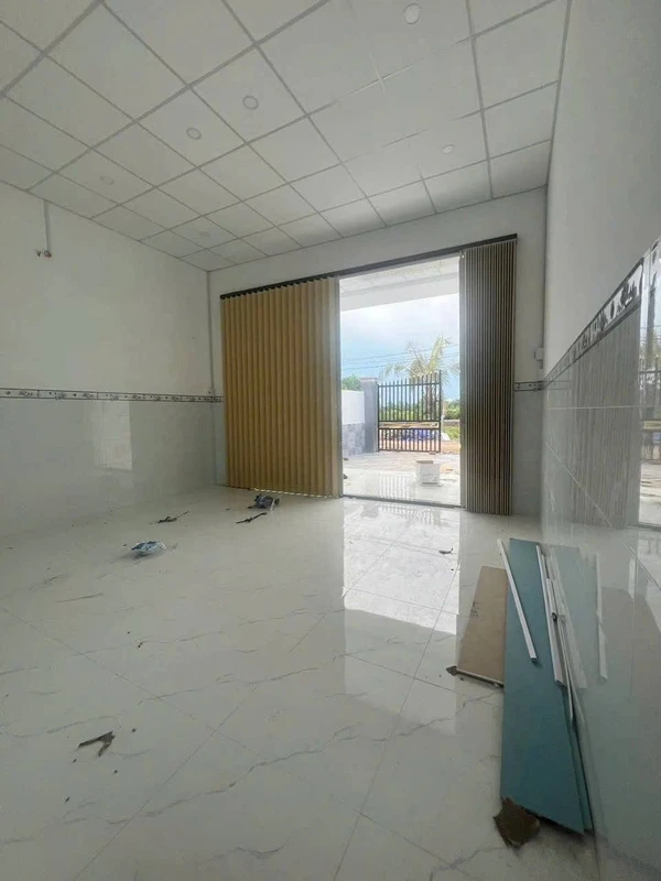 Bán nhà cấp 4 mới 113m2 thổ cư, sổ hồng, xã Lương Hòa, Bến Lức, Tây Ninh