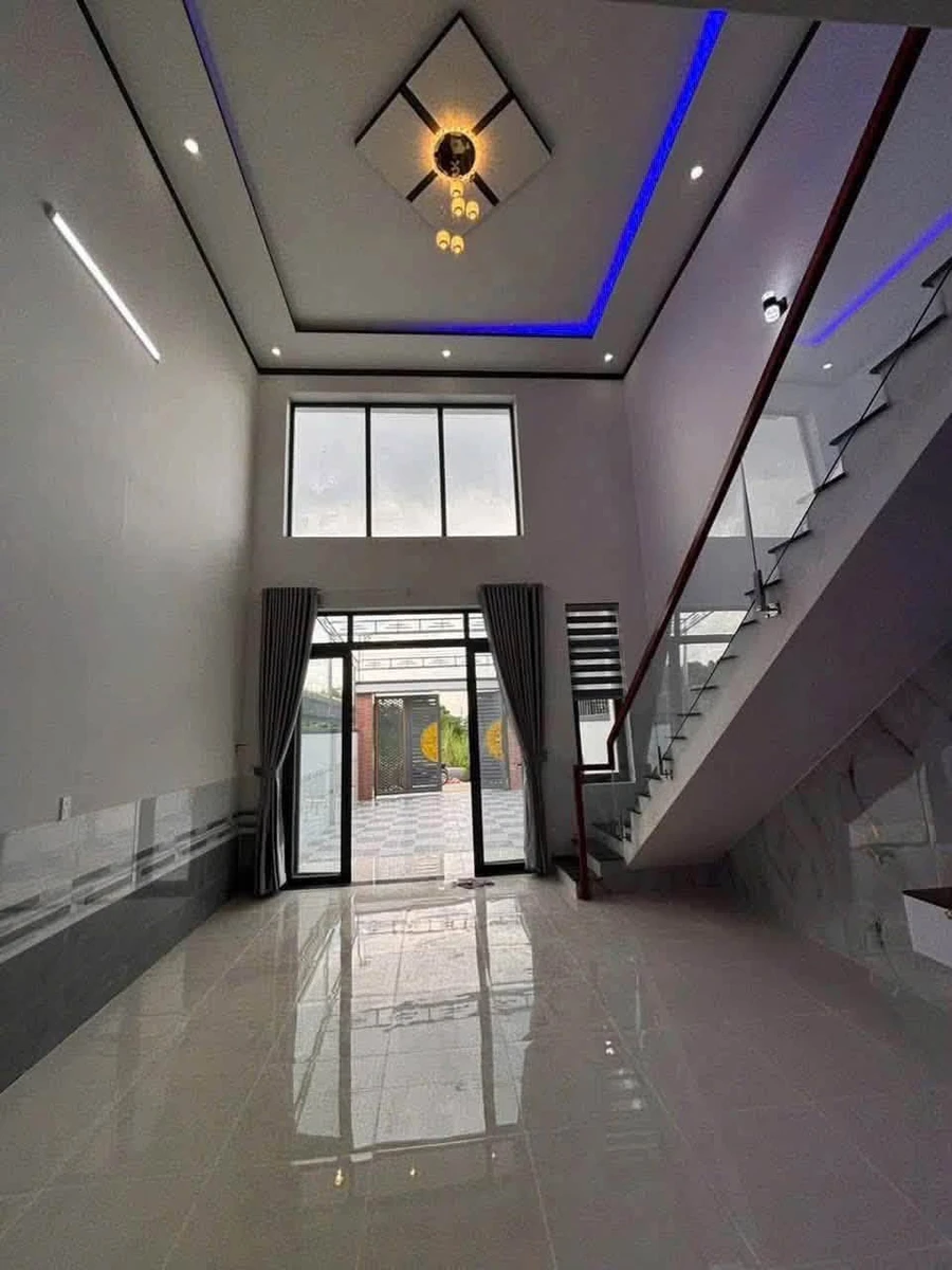 Bán nhà 5x20m sổ riêng 3 phòng ngủ Bình Minh, Đồng Nai - Ảnh thu nhỏ 2