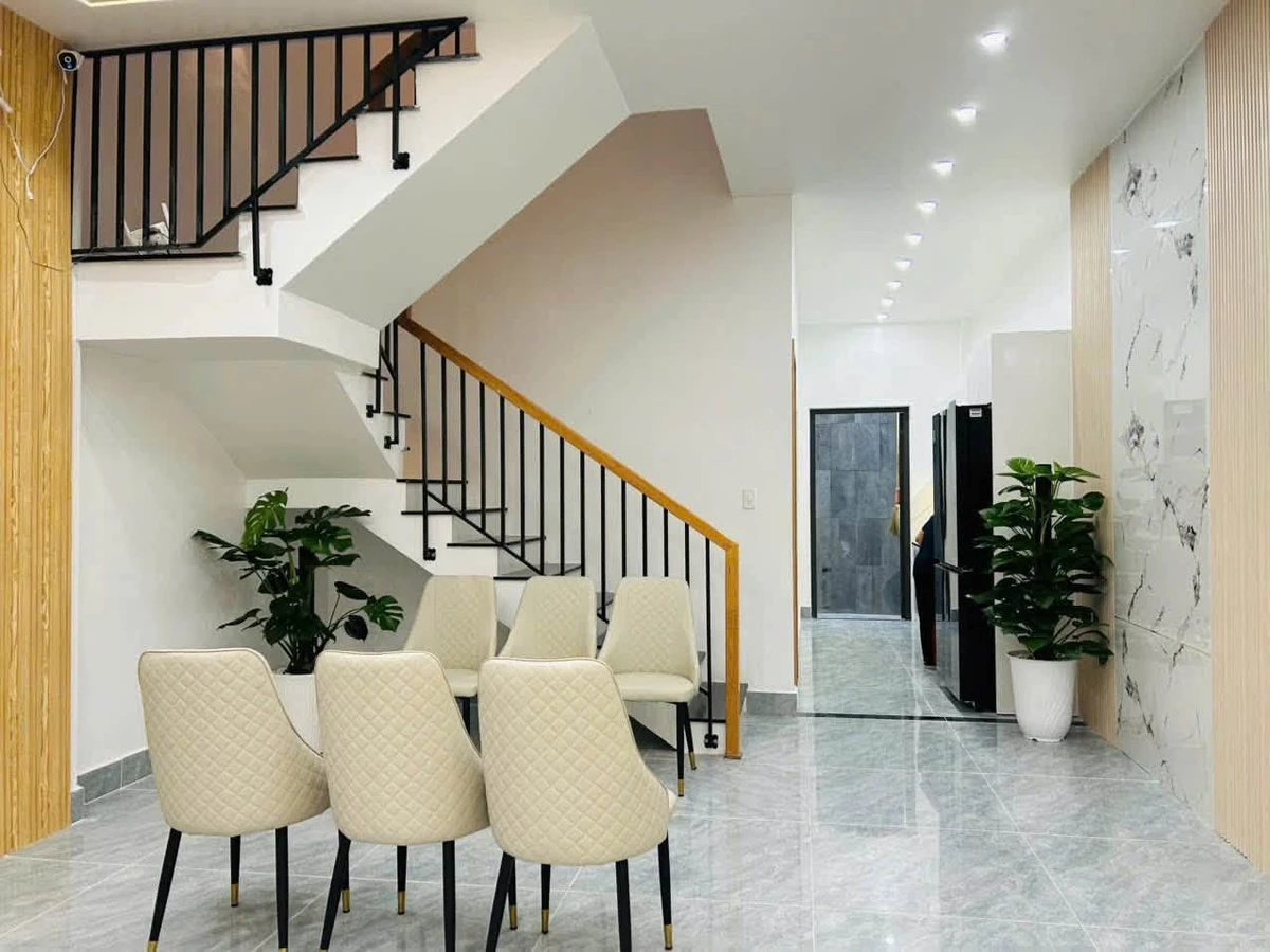 Nhà 3 tầng Phú Mỹ Thượng 105m2 3,9 tỷ - Ảnh thu nhỏ 5