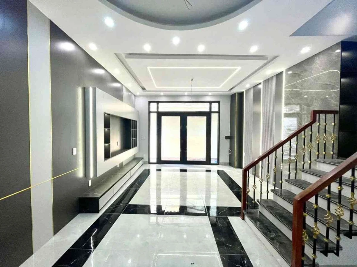 Bán nhà 4 tầng mới 52.6m² 4 phòng ngủ Hòn Gai Hạ Long - Ảnh 1