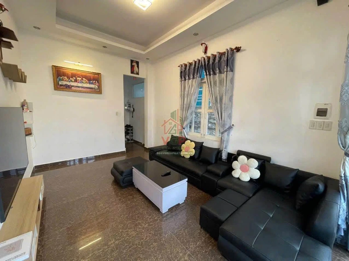 Bán nhà cấp 4 hẻm ô tô 234.51 m² Lâm Đồng 18 tỷ - Ảnh 1