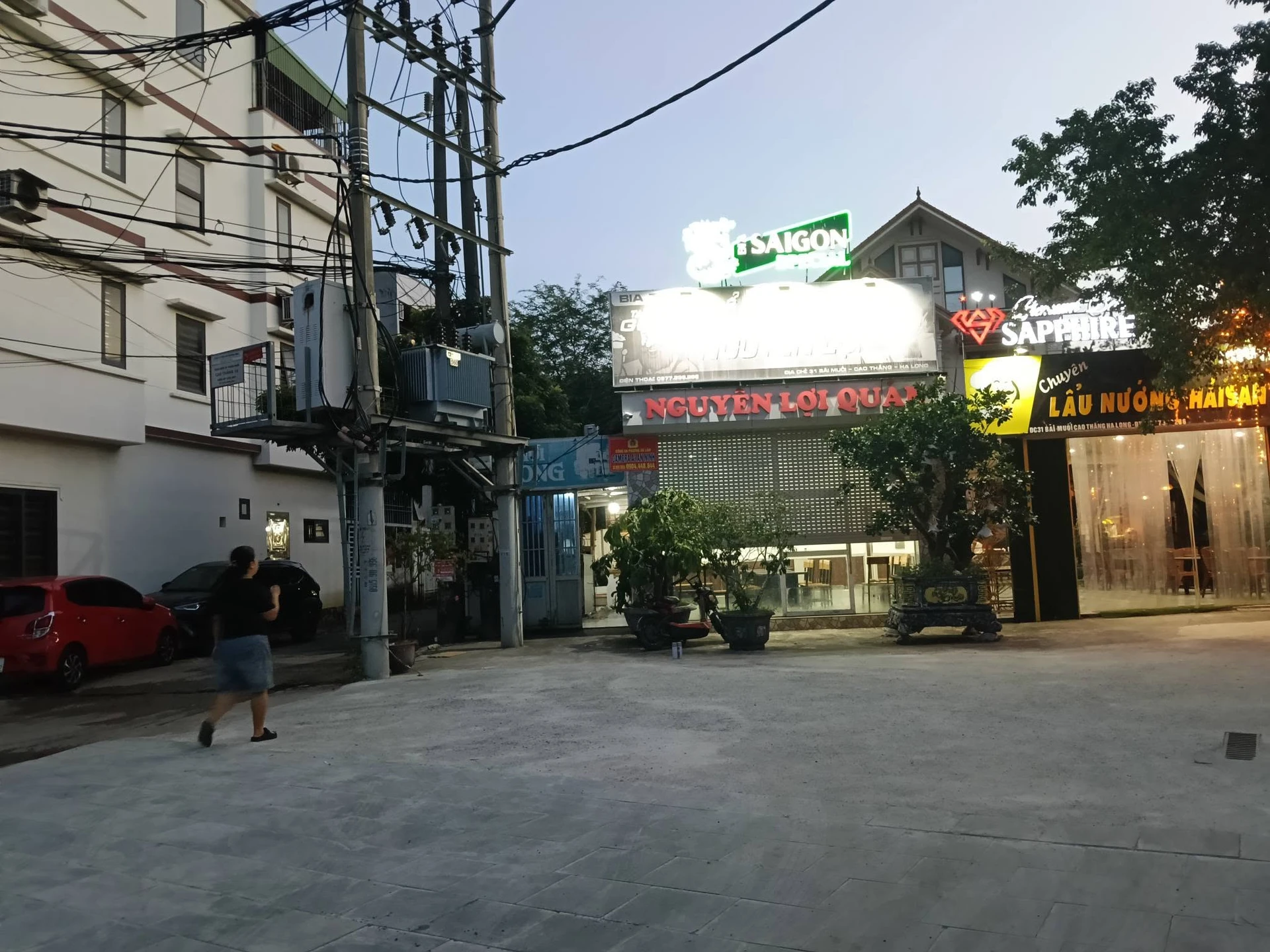 Bán nhà 3 tầng 54m2 Cao Thắng, giá 3 tỷ, full nội thất - Ảnh 1