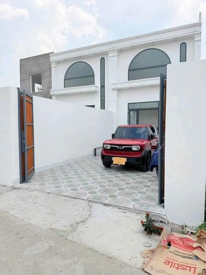 Bán nhà 1 trệt 1 lầu 113m² 2PN gần chợ Đức Tân, Tân Trụ, Long An giá 1,78 tỷ - Ảnh thu nhỏ 3
