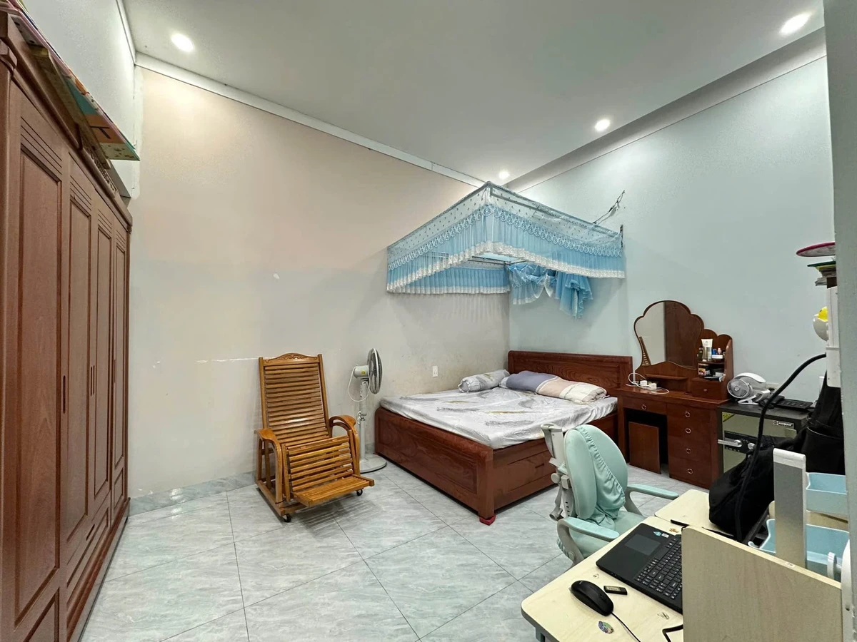 Nhà bán 2 tầng 100m² gần CoopMart Hóc Môn, 3.2 tỷ - Ảnh thu nhỏ 5