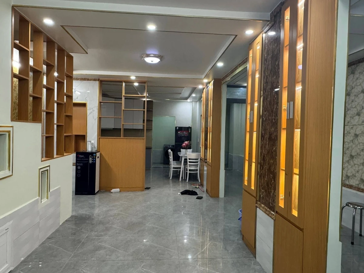 Bán nhà mặt tiền Nguyễn Đức Thiệu 120m2, 3PN, giá 6,9 tỷ, phường Dĩ An - Ảnh thu nhỏ 4