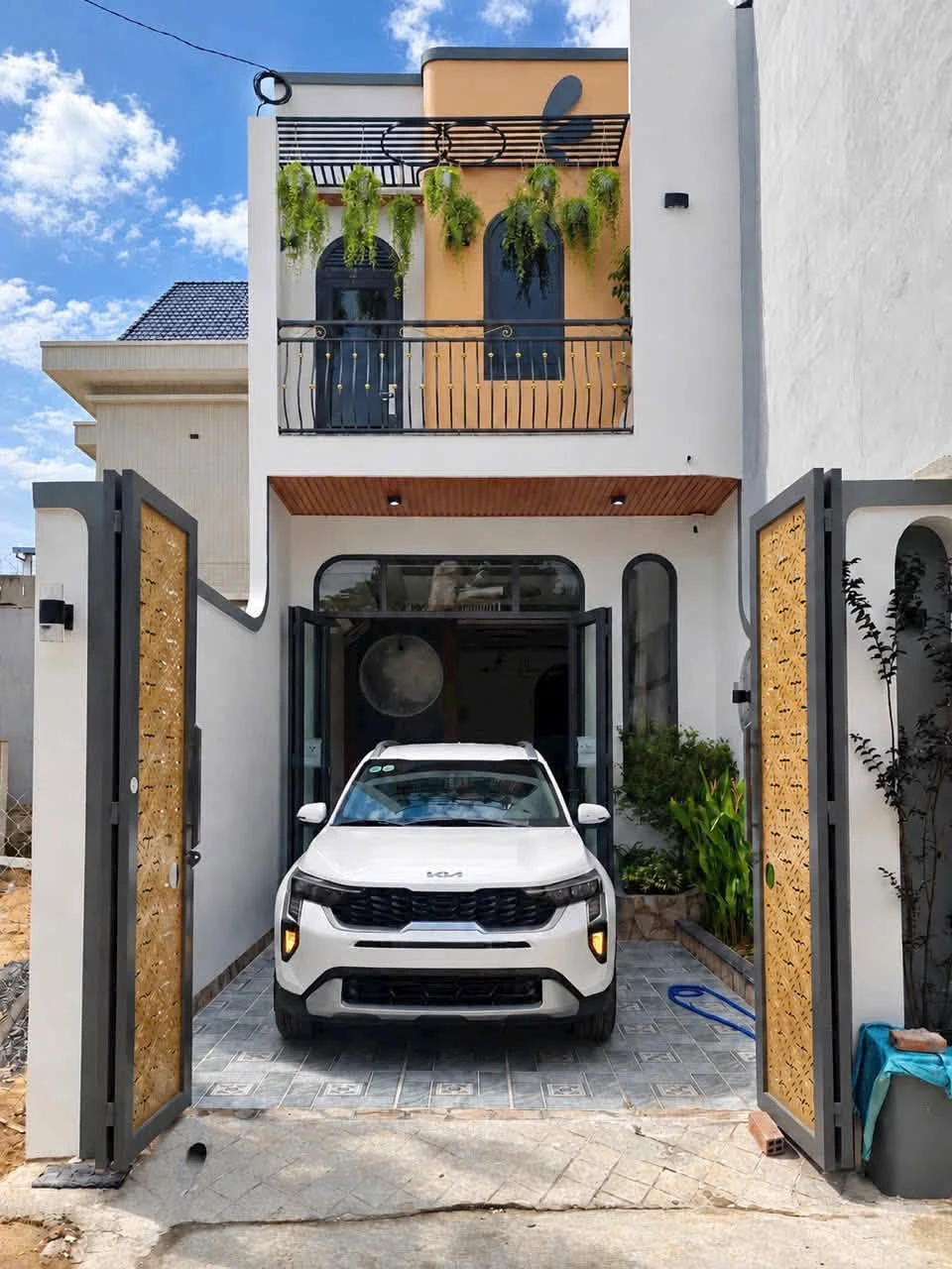 Bán nhà 1 trệt 1 lầu 63.6m² Long Bình - Ảnh 1