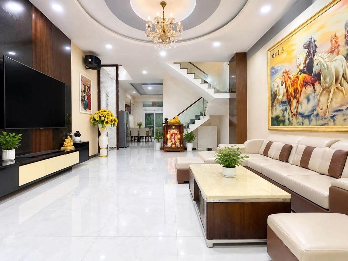 Bán nhà 4 tầng 118.1m2 Quận 8, giá 7 tỷ - Ảnh 1