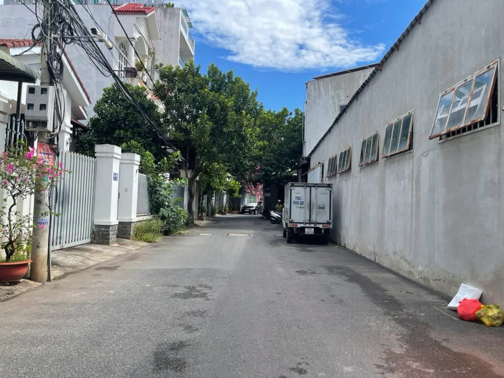 Bán nhà 70m² 2 phòng ngủ đường Đội Cấn Vũng Tàu - Ảnh 1