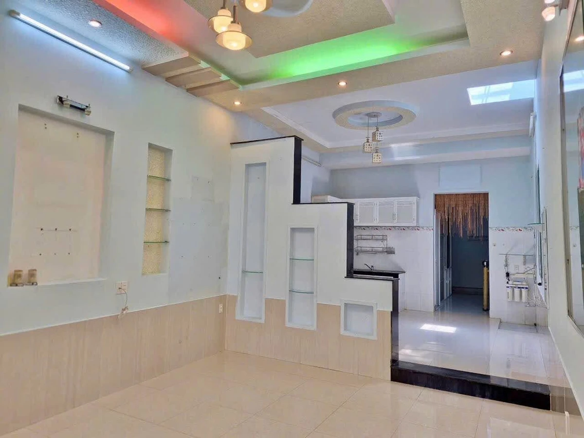Bán nhà cấp 4 có gác 80,5m2 đường Mạc Đĩnh Chi, Vũng Tàu - Ảnh thu nhỏ 2