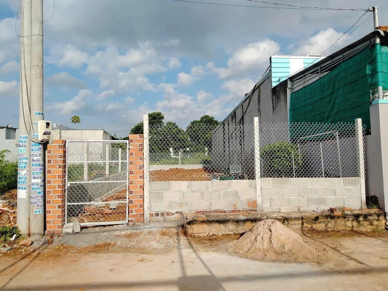 Bán lô đất mặt tiền Hoà Long 168m2 1 tỷ 580 triệu