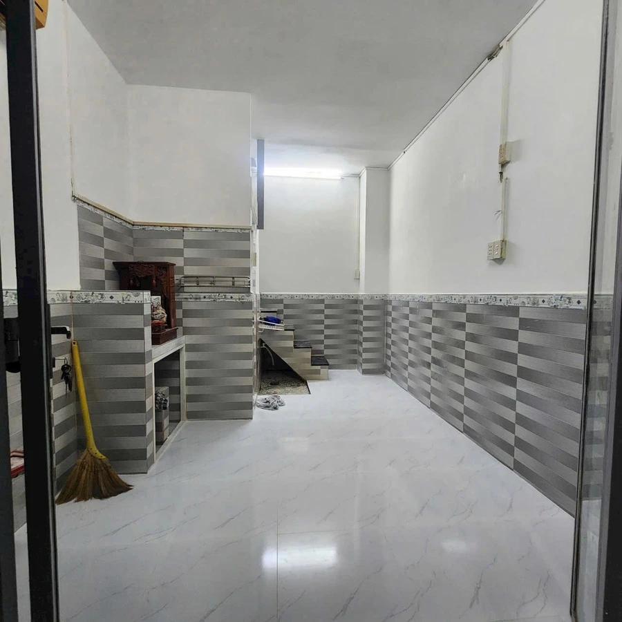 Bán nhà mới trệt 2 lầu 3x5m Lạc Long Quân, Quận 11, giá 1,88 tỷ - Ảnh thu nhỏ 4