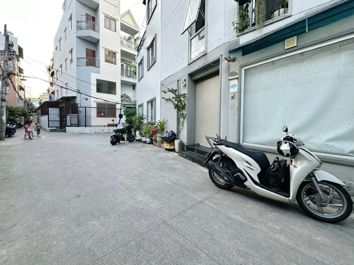 Bán nhà hẻm 5 tầng 33m2 đường Nguyễn Công Hoan, Phú Nhuận, giá 6,8 tỷ - Ảnh 1