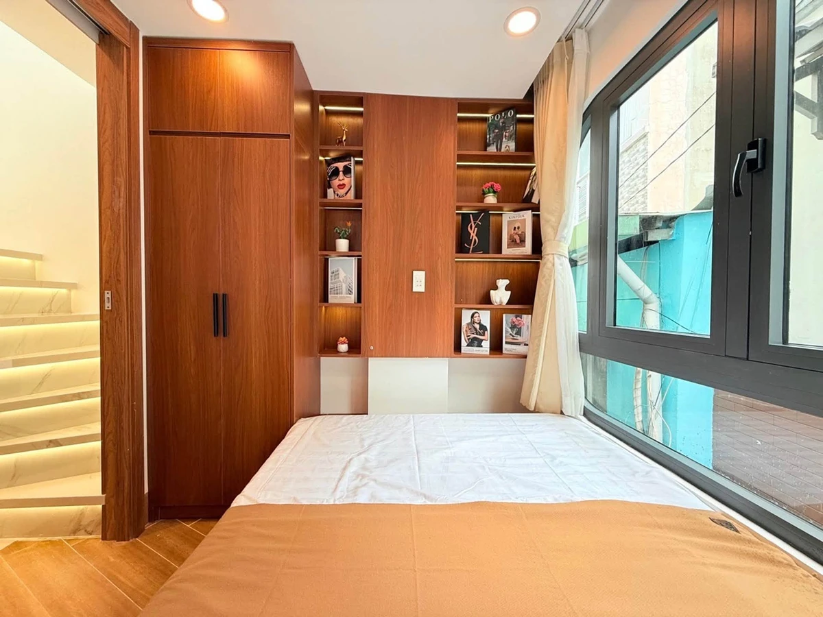 Bán nhà 28m² 2 tầng gồn gàn Lê Văn Duyệt Quận 1 - Ảnh thu nhỏ 5