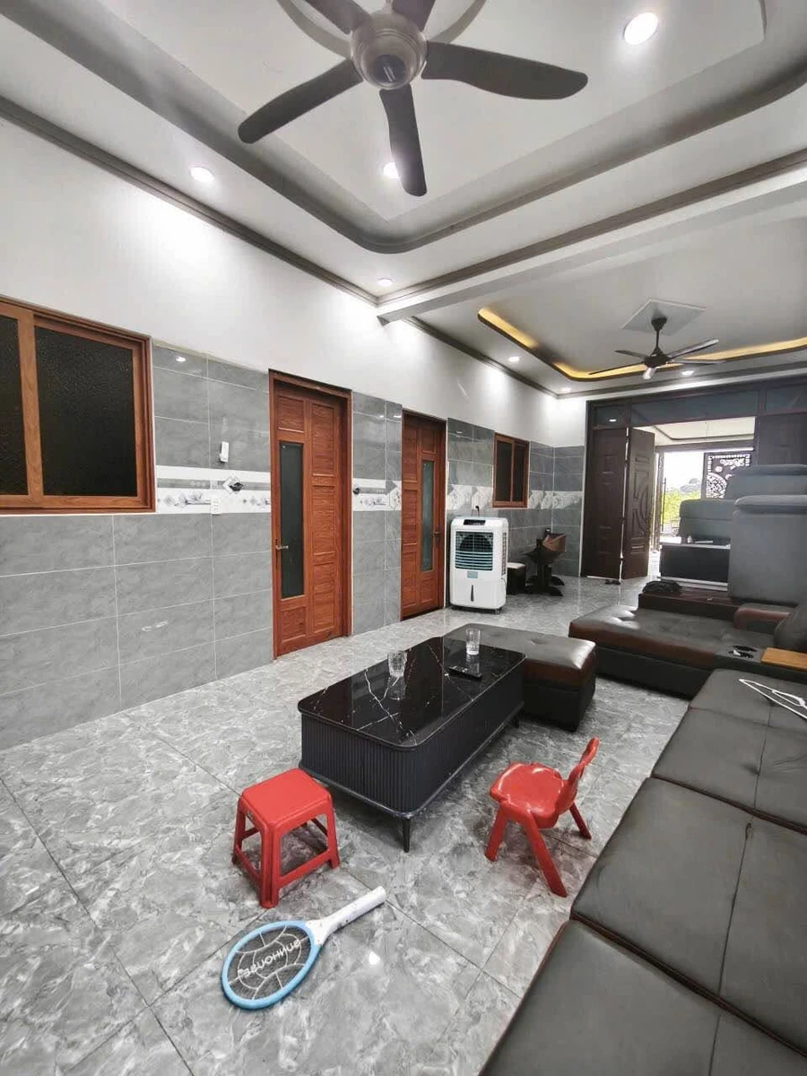 Bán nhà 400m2, 3 phòng ngủ tại Phường Trảng Dài - Ảnh thu nhỏ 3