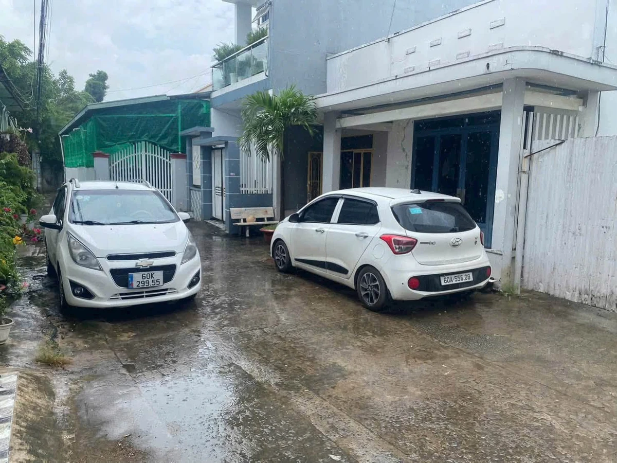 Bán nhà 1 trệt 1 lầu 120m2, 3PN, 3 tỷ 550 Tam Hiệp - Ảnh thu nhỏ 3