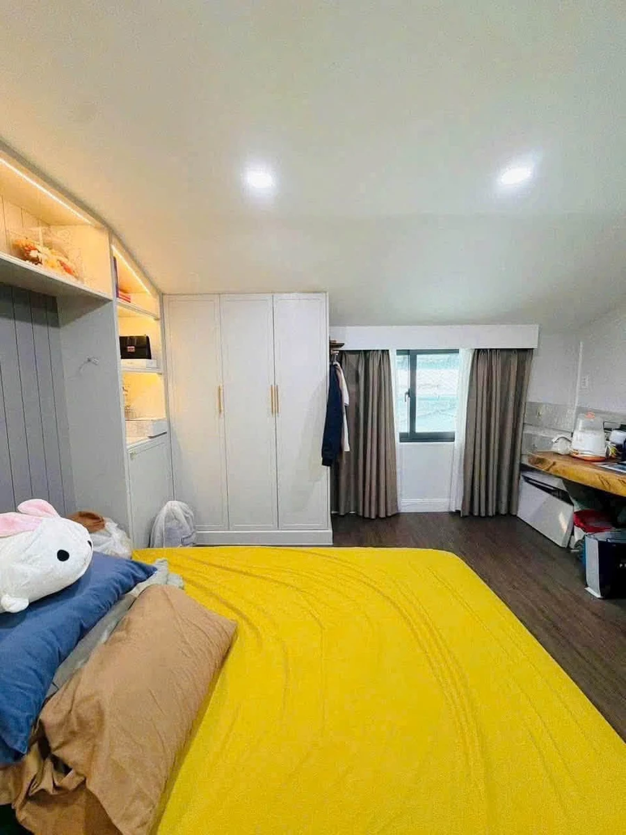 Bán nhà Quận 4, 48m2, 2 PN, sổ riêng, nội thất đầy đủ - Ảnh thu nhỏ 4