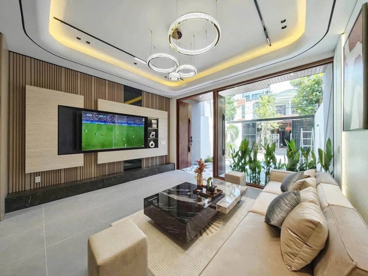 Bán nhà 3 tầng 100m² Hòa Xuân, full nội thất, 7 tỷ - Ảnh thu nhỏ 3