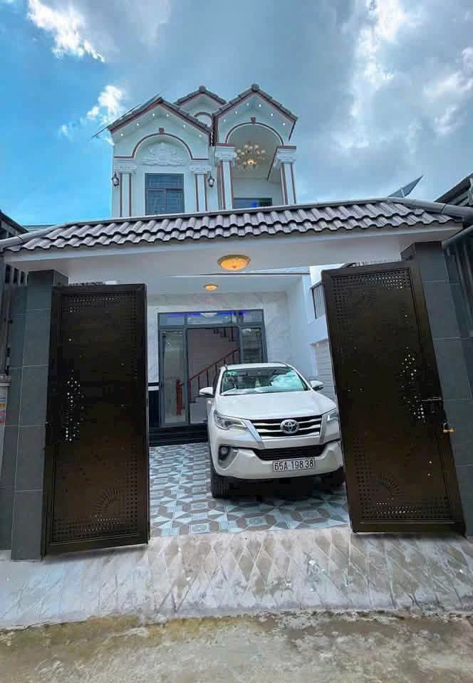 Nhà trệt lầu 2 mặt tiền 85m2 Nhật Tảo Cần Thơ 2,79 tỷ - Ảnh thu nhỏ 3