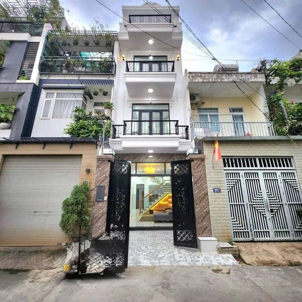 Bán lô góc đất 7,5x23m hai mặt tiền Lạc Hồng, Quận 12 632m