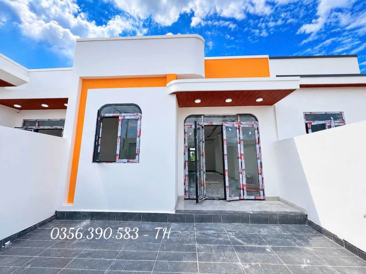Bán nhà phố mặt tiền 5x20m Quận 12, giá 1 tỷ - Ảnh thu nhỏ 4