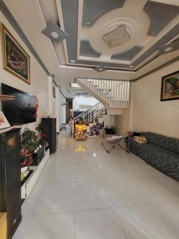 Bán nhà lầu mặt tiền Từ Văn Tư Phú Trinh, Phan Thiết, 140m²