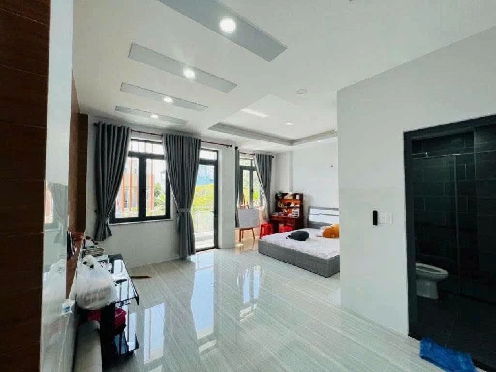 Bán nhà 3 tầng 96m2 nhỉnh 9 tỷ Quận 2 - Ảnh thu nhỏ 2