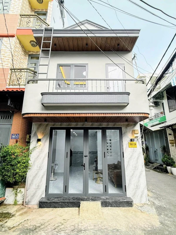Bán nhà Tân Phú 4T250 SHR 90m² 3PN 3WC