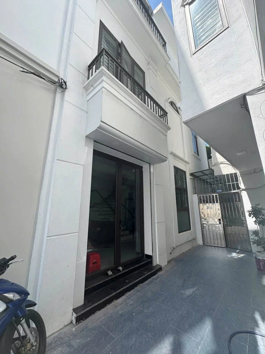 Bán nhà 3 tầng 50m2 phố Thiên Lôi, Quận 8, 2.7 tỷ - Ảnh 1