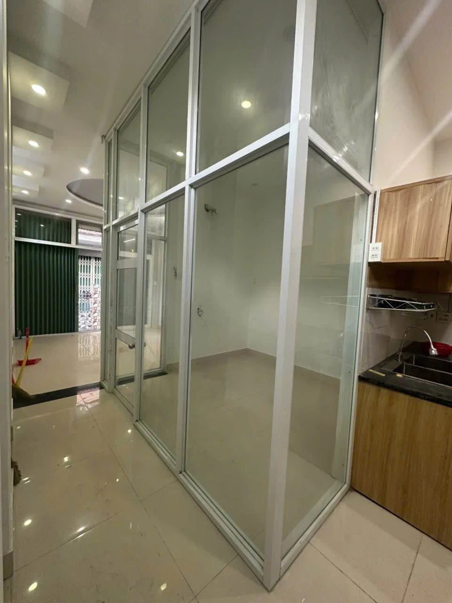 Bán nhà 2 mặt hẻm Hoàng Văn Thụ 44m2 - Ảnh 1