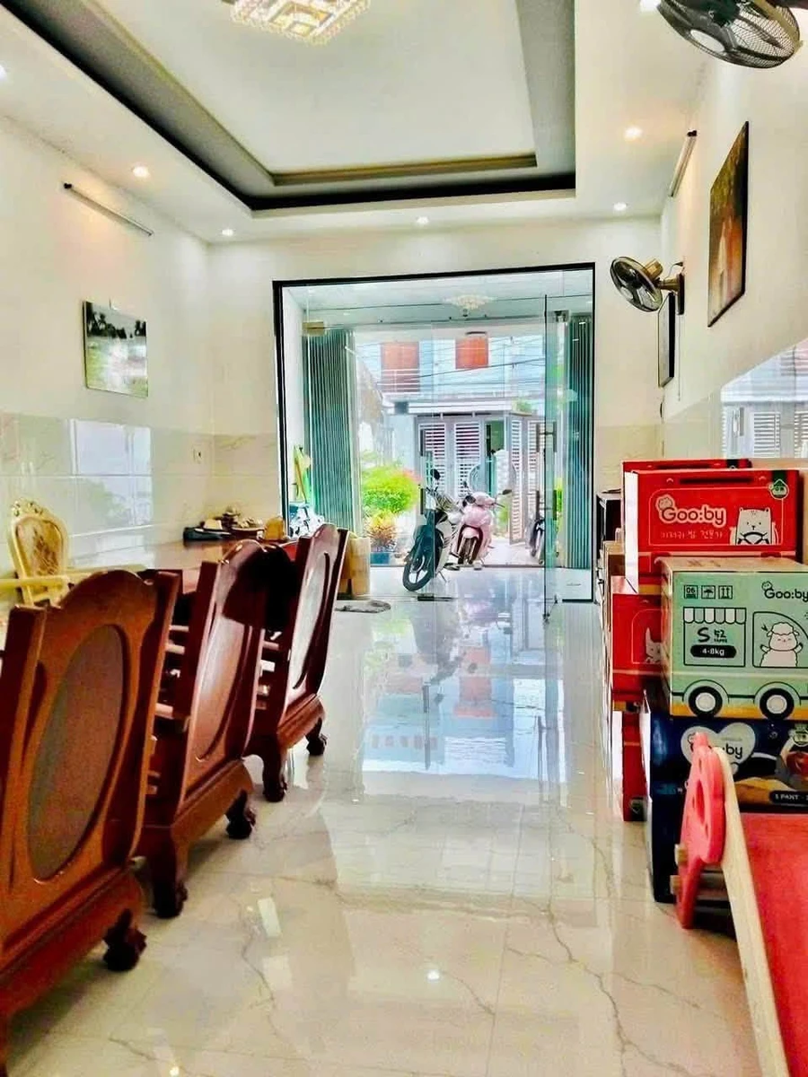 Bán nhà 2 mê 145m² mặt tiền Lê Trung Ngôn, Quận 7 - Ảnh thu nhỏ 2