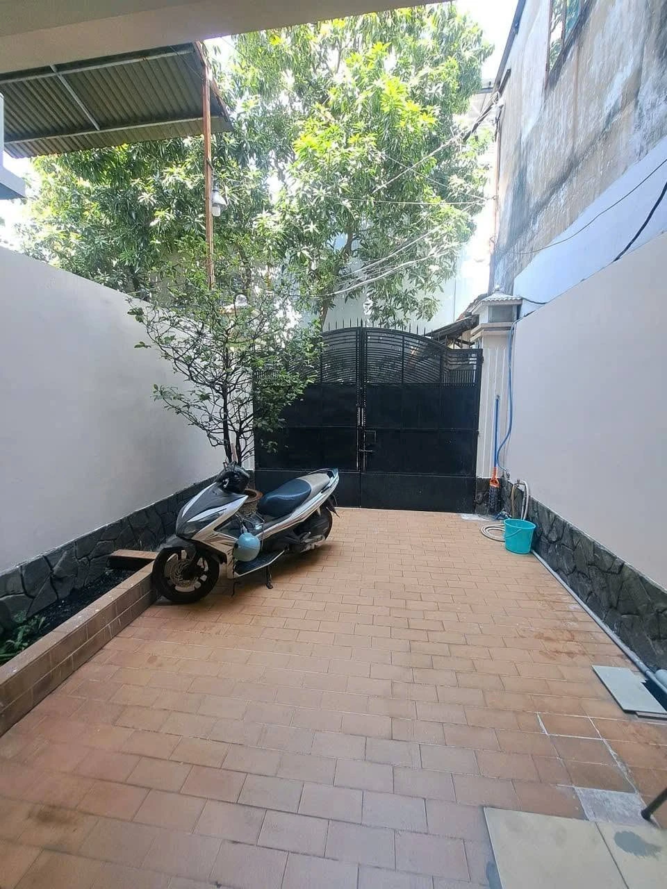 Bán nhà hẻm 451 Lê Đại Hành, 4PN 90m2, 12.6 tỷ - Ảnh 1