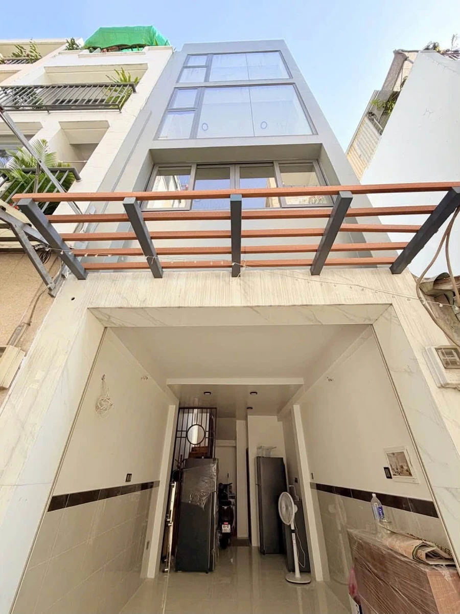 Bán nhà hẻm 5 tầng gần 30m2, 3PN gần ĐH Sư phạm - ĐH Sài Gòn, giá 6,5 tỷ - Ảnh 1