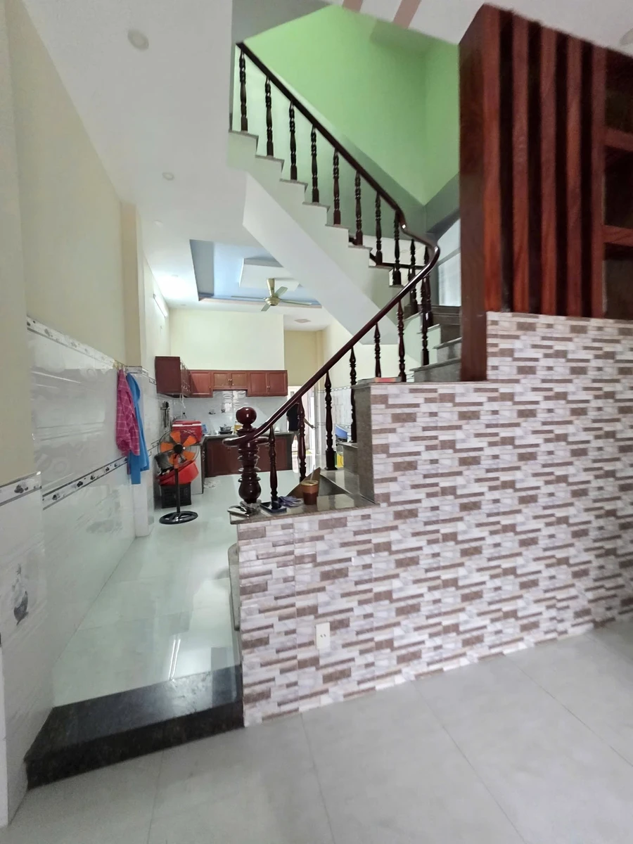 Bán nhà 60m² 3 phòng ngủ Tân Đông Hiệp gần KCN, 5,2 tỷ - Ảnh thu nhỏ 4