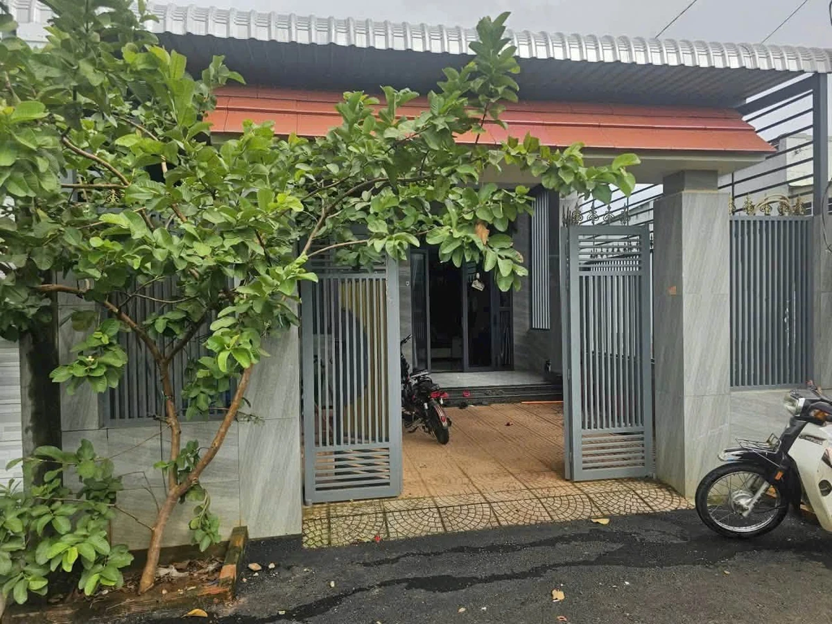 Bán nhà 2 phòng ngủ 224m² gần chợ Hoà Long, Bà Rịa - Vũng Tàu - Ảnh 1