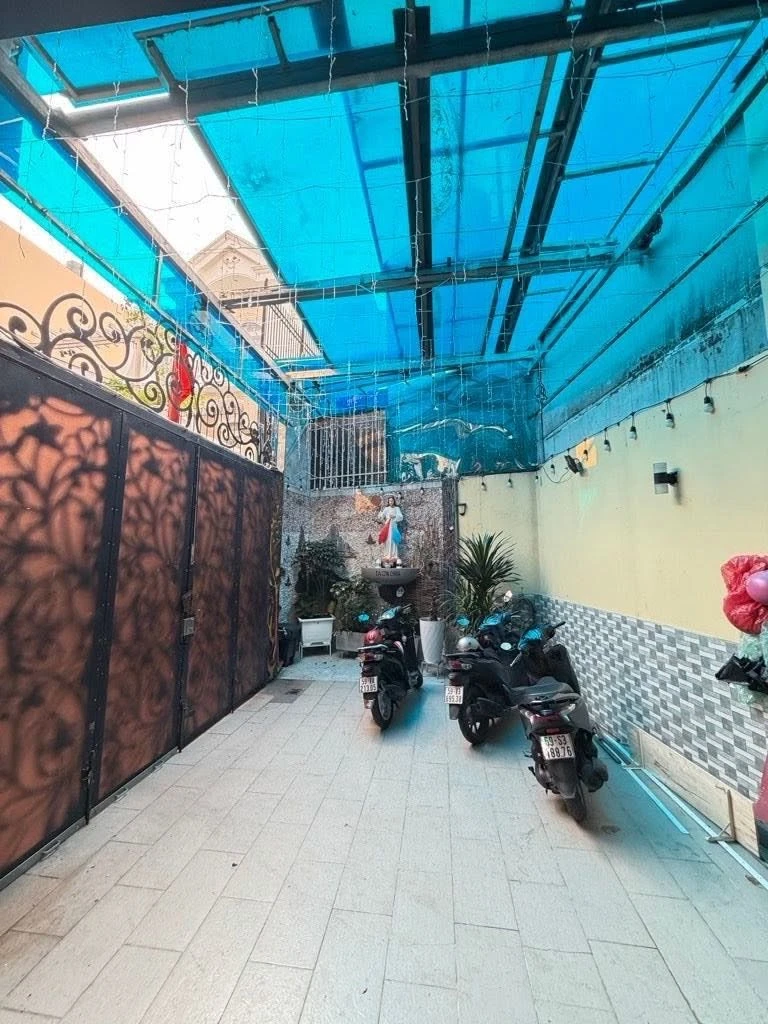 Nhà 5 tầng 120m2 gần công viên Gia Định giá 12 tỷ - Ảnh thu nhỏ 2