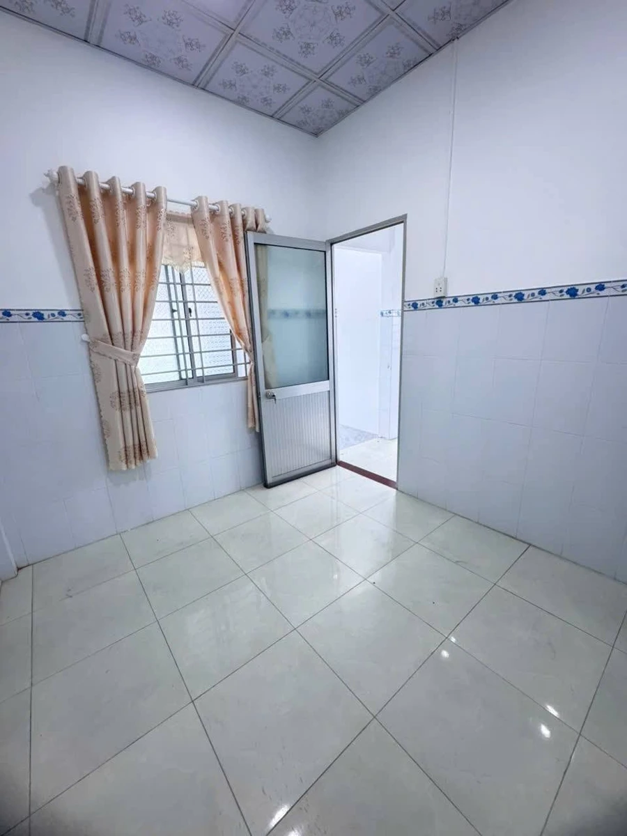Bán nhà 1 trệt 1 lầu 136m² 3PN Phú Tân, Bình Tân 1 tỷ 350 triệu - Ảnh thu nhỏ 5