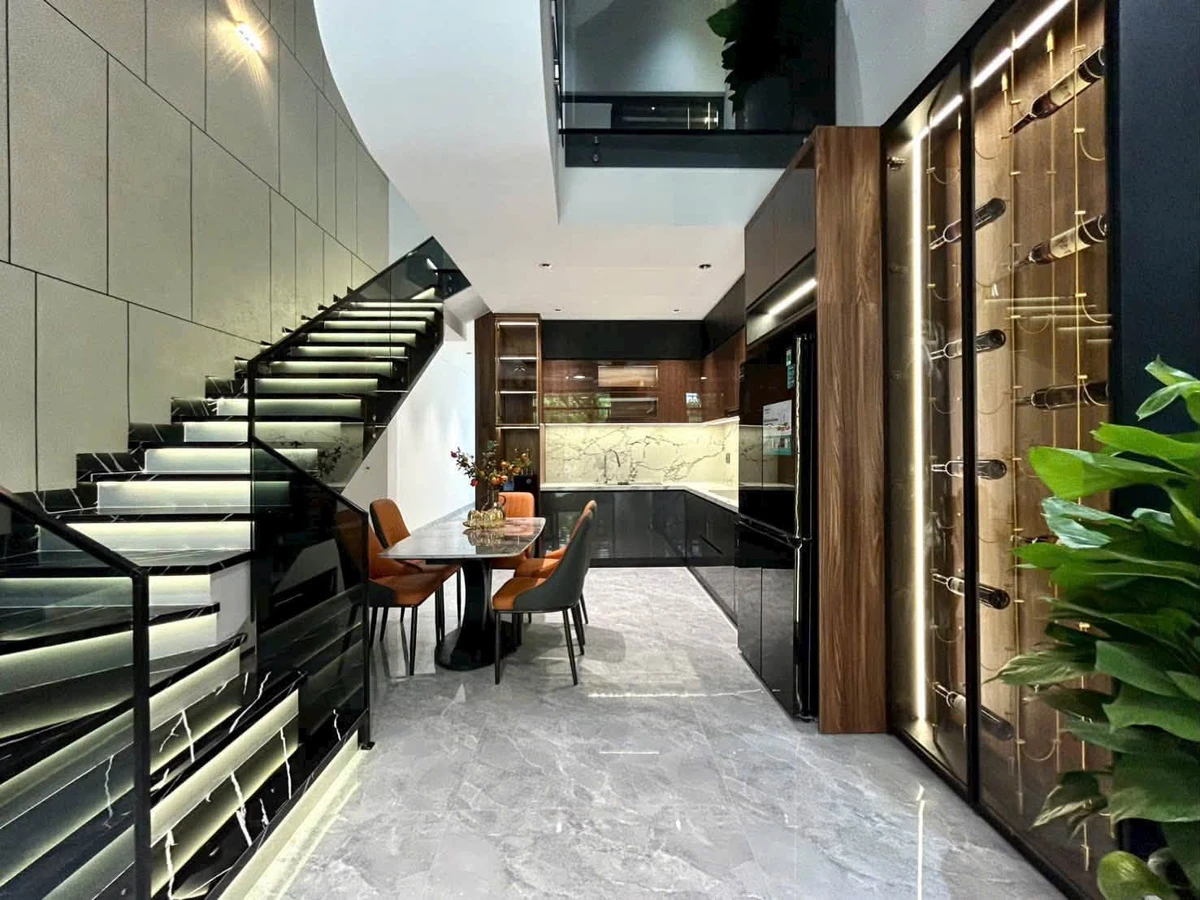 Bán nhà 3 tầng 81m2 Hoà Khánh Đà Nẵng 9.3 tỷ - Ảnh thu nhỏ 4