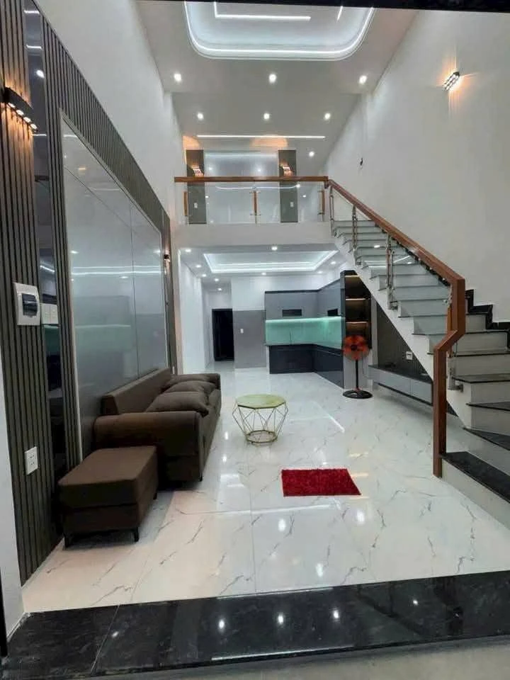 Bán nhà sổ hồng riêng 72m² 2PN gần chợ Phú Phong - Ảnh thu nhỏ 4