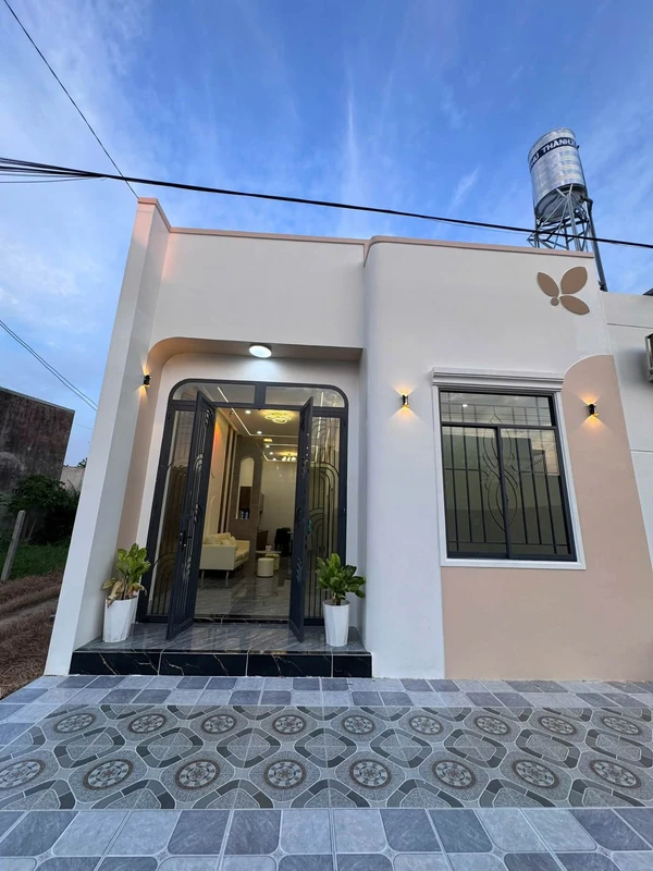 Bán nhà 2 phòng ngủ 110m2 giá 850 triệu gần chợ Bình Lộc, Long Khánh, Đồng Nai 2x15