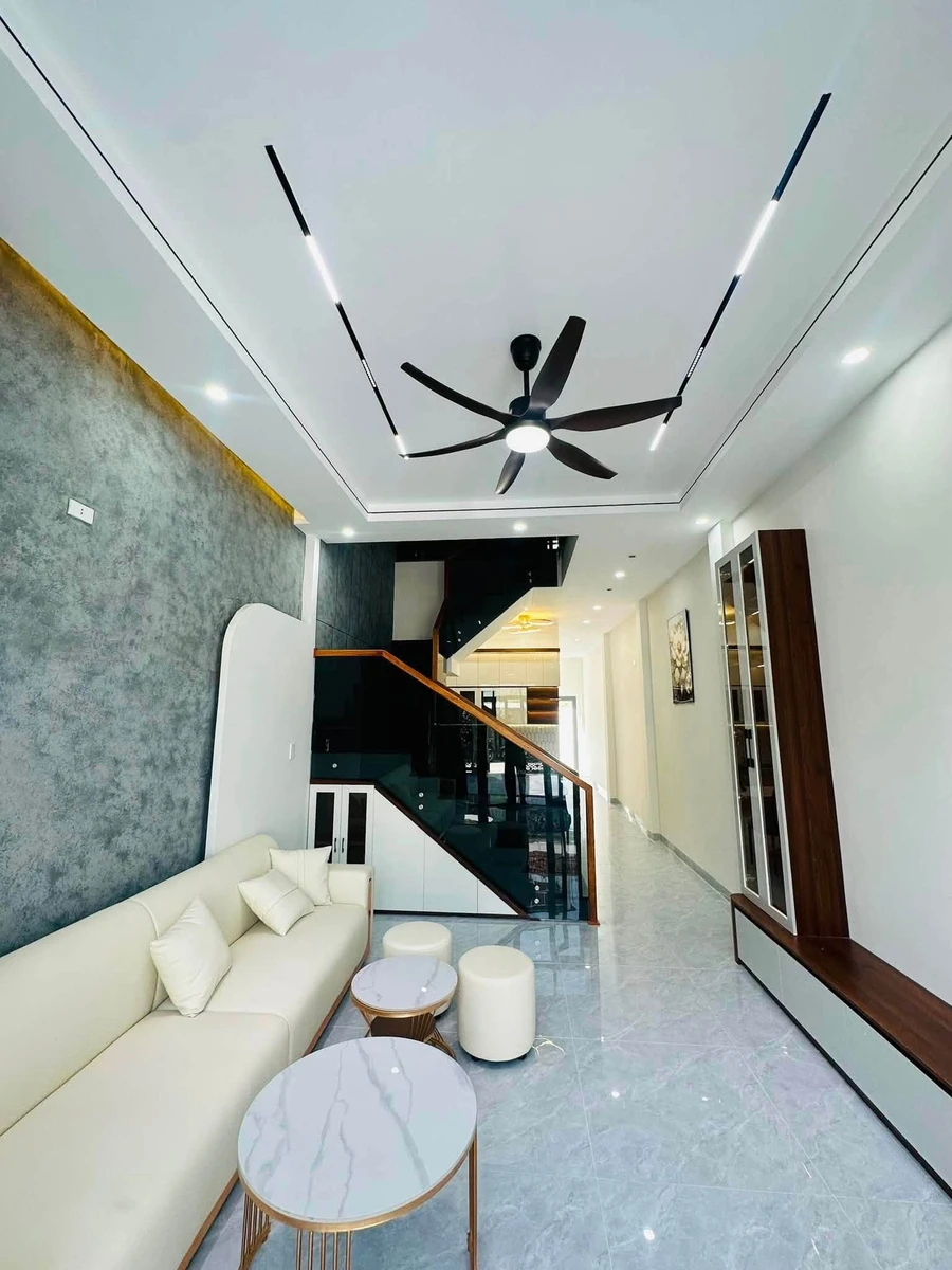 Bán nhà 2 tầng 96,5m2 Nguyễn Công Phương, Quảng Ngãi - Ảnh thu nhỏ 3